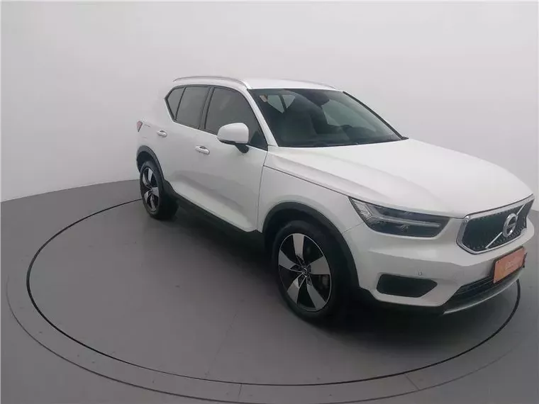 Volvo XC40 Branco 16