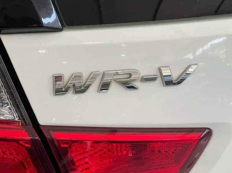 Honda WR-V Branco 12