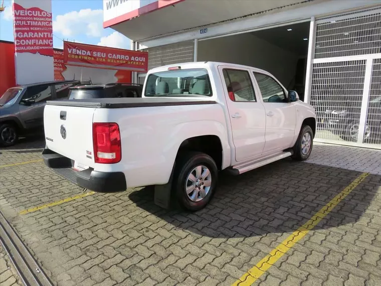 Volkswagen Amarok Branco 3