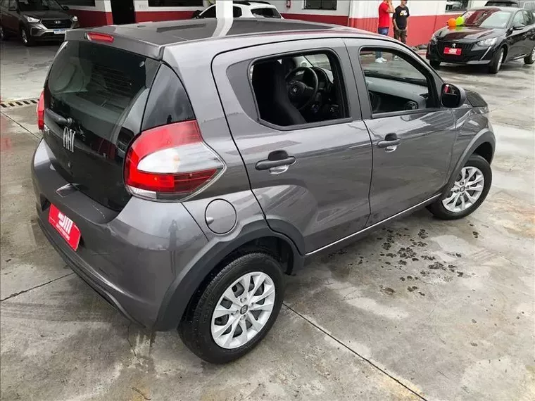 Fiat Mobi Cinza 7