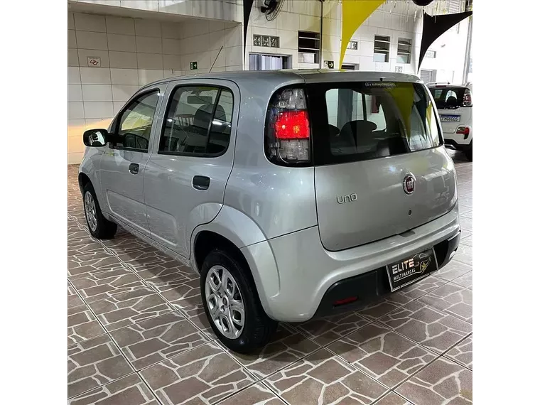 Fiat Uno Prata 3