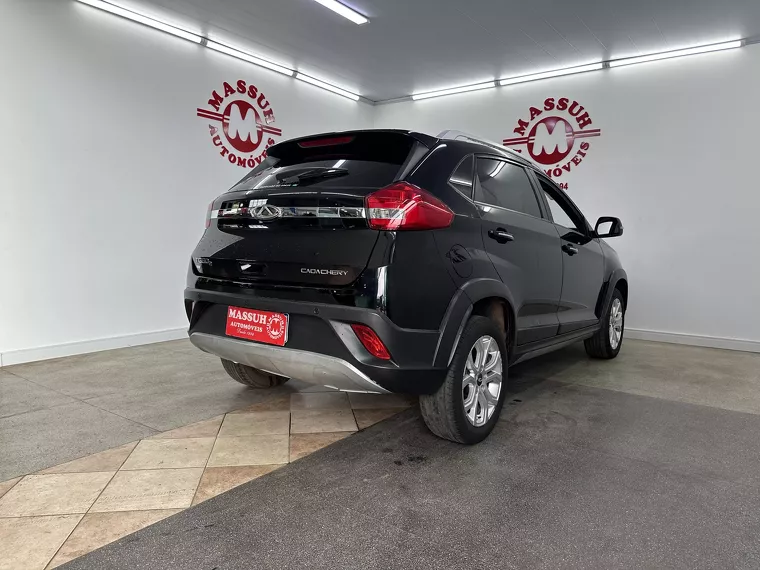 Chery Tiggo 2 Preto 9