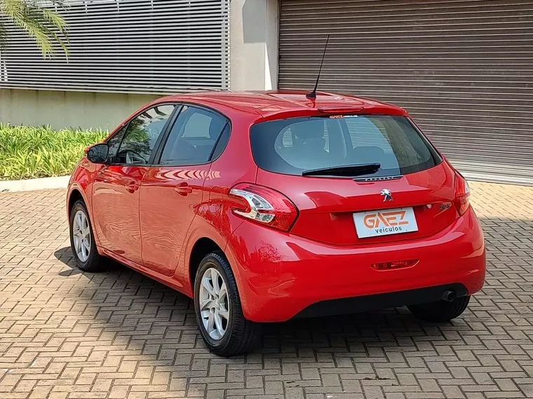 Peugeot 208 Vermelho 3