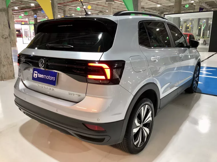 Volkswagen T-cross Prata 27