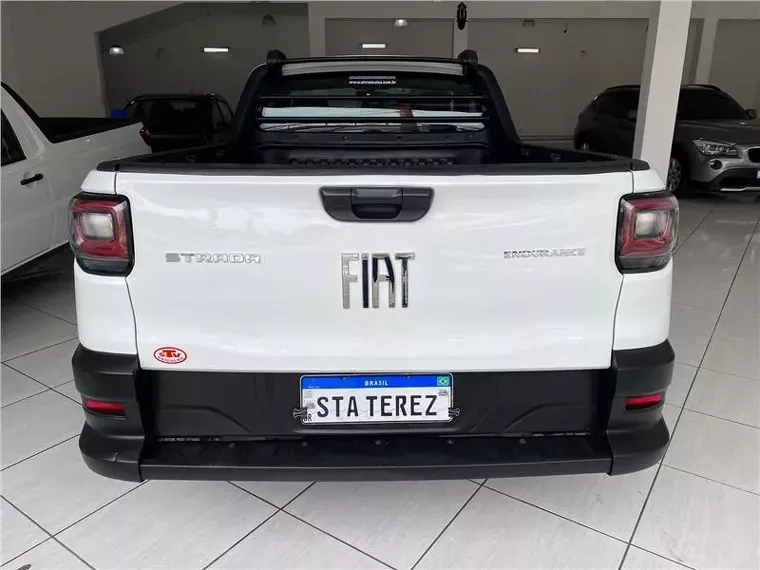 Fiat Strada Branco 11