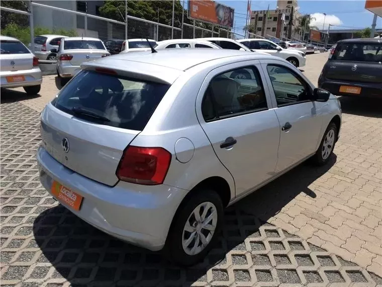 Volkswagen Gol Prata 7