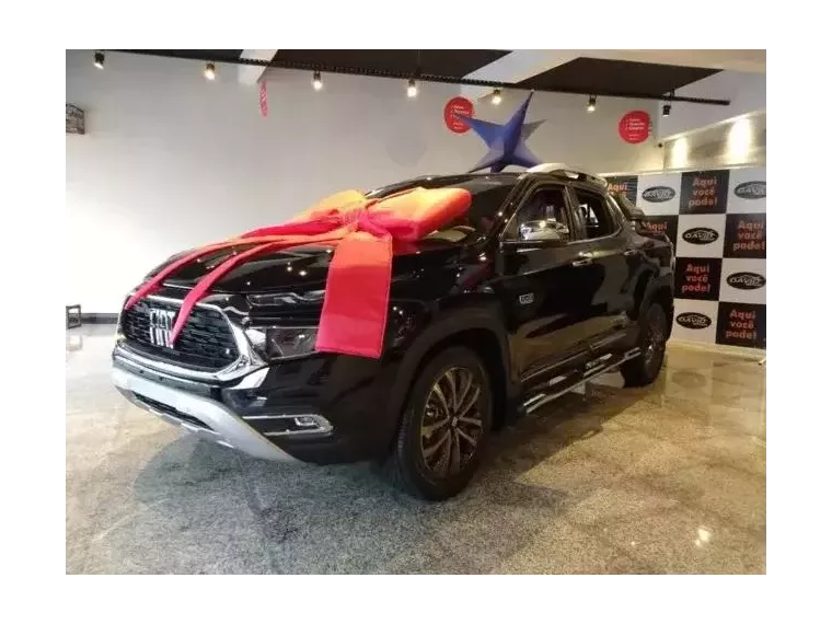 Fiat Toro Preto 1