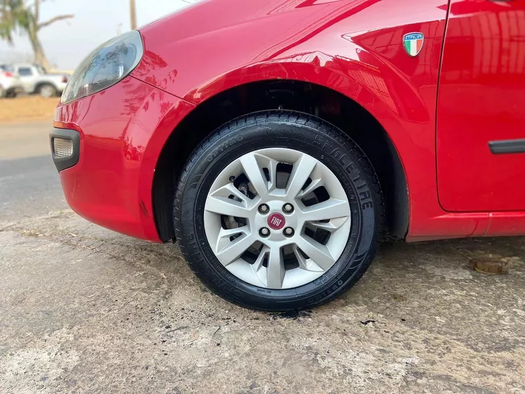 Fiat Punto Vermelho 16