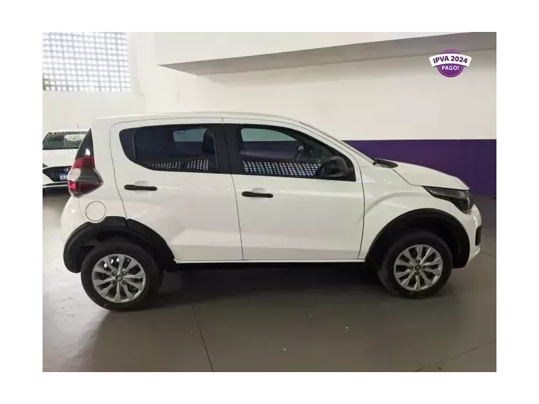 Fiat Mobi Branco 2