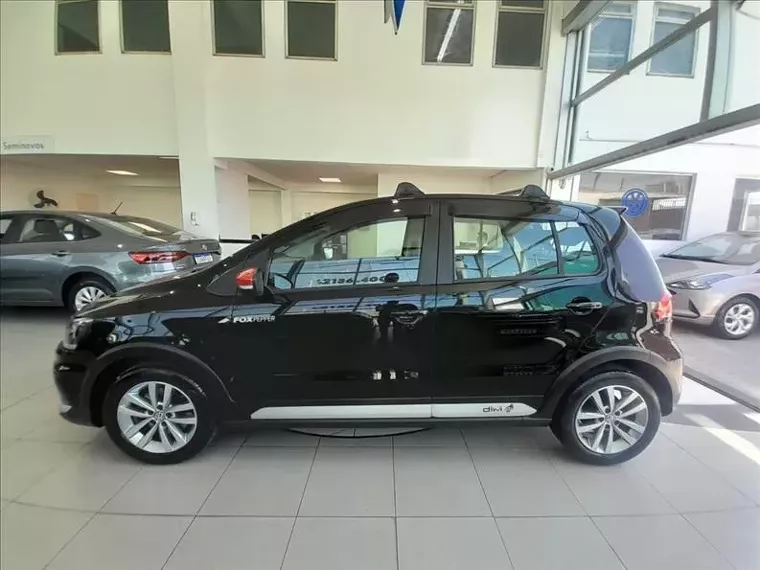 Volkswagen Fox Preto 8