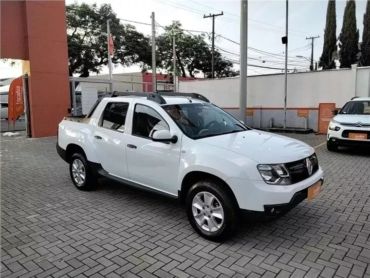 Renault Duster Oroch Branco 7