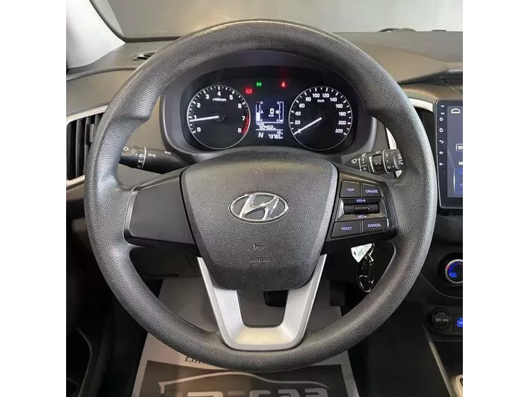 Hyundai Creta Preto 10