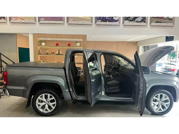 Volkswagen Amarok Cinza 7