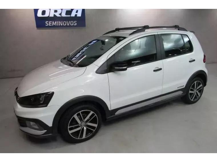 Volkswagen Fox Branco 8