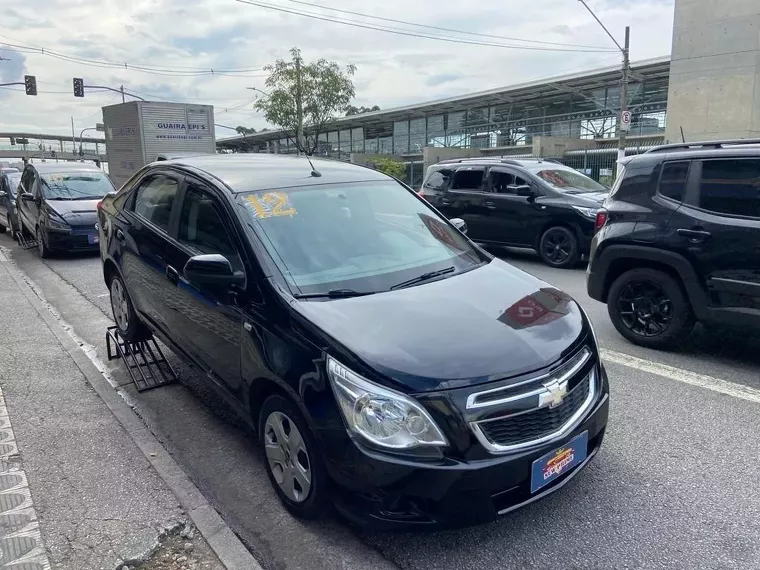 Chevrolet Cobalt Preto 2