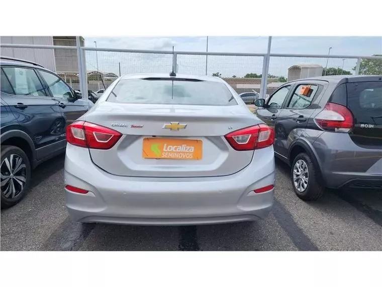 Chevrolet Cruze Prata 7