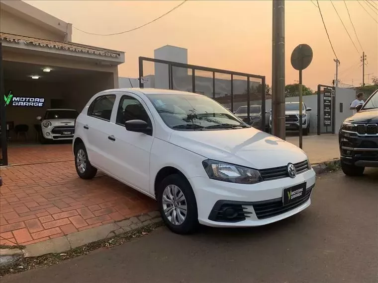 Volkswagen Gol Branco 3