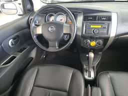 Nissan Grand Livina