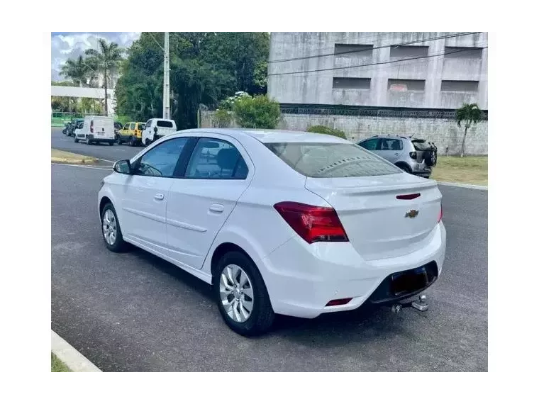 Chevrolet Prisma Branco 7