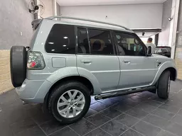 Mitsubishi Pajero TR4