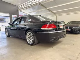 750i