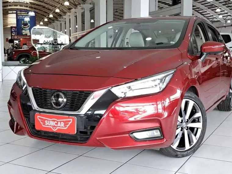 Nissan Versa Vermelho 8