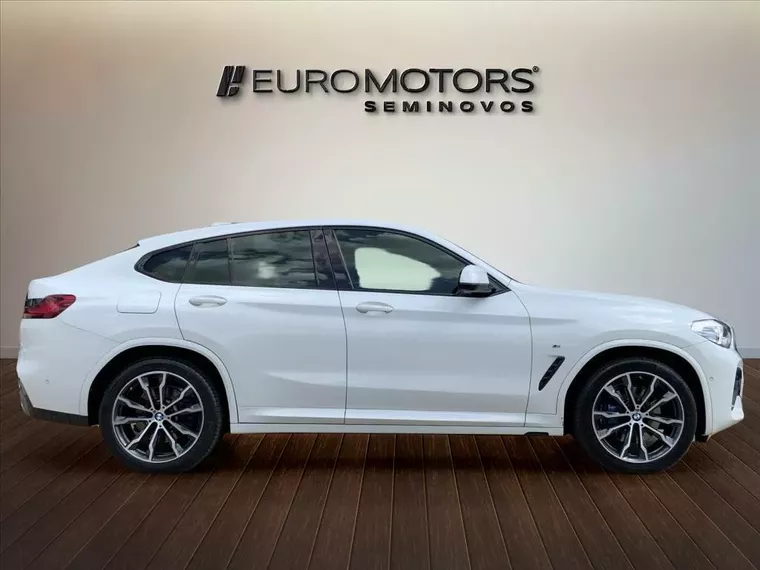 BMW X4 Branco 11