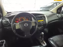 Nissan Livina
