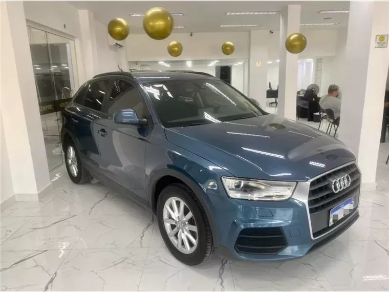 Audi Q3 Azul 4