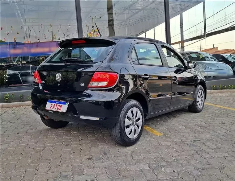 Volkswagen Gol Preto 10