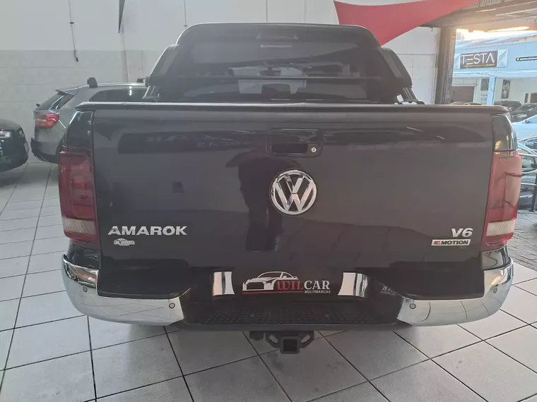 Volkswagen Amarok Preto 2