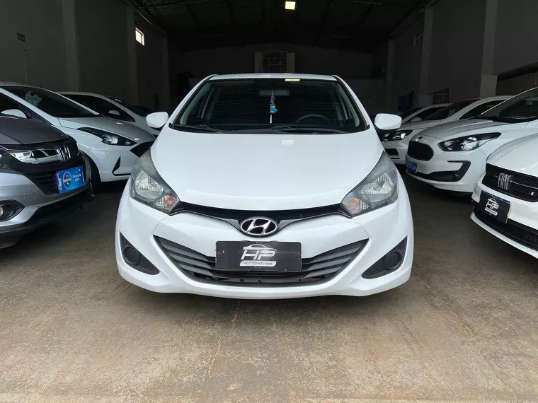 Hyundai HB20 Branco 4