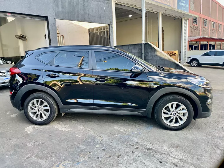 Hyundai Tucson Preto 1