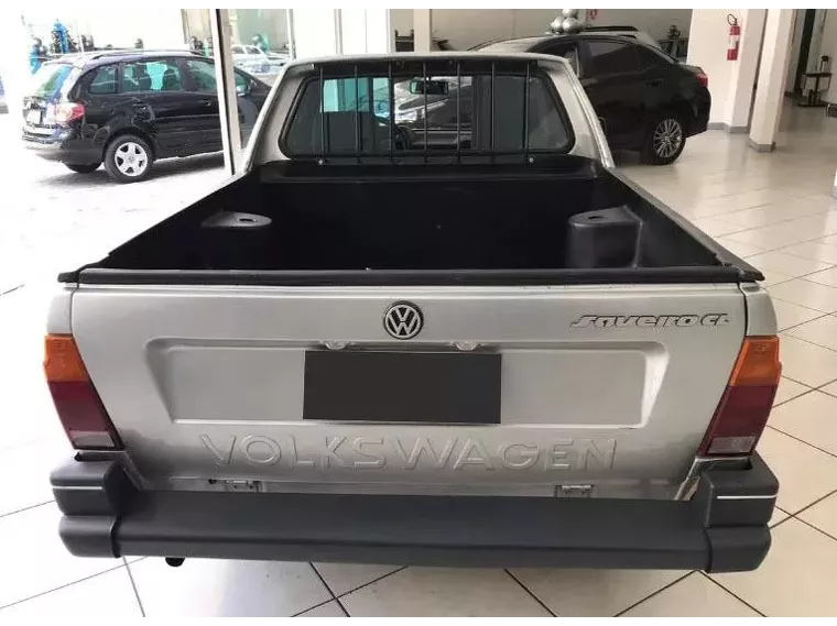 Volkswagen Saveiro Prata 4