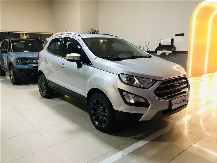 Ford Ecosport Prata 6