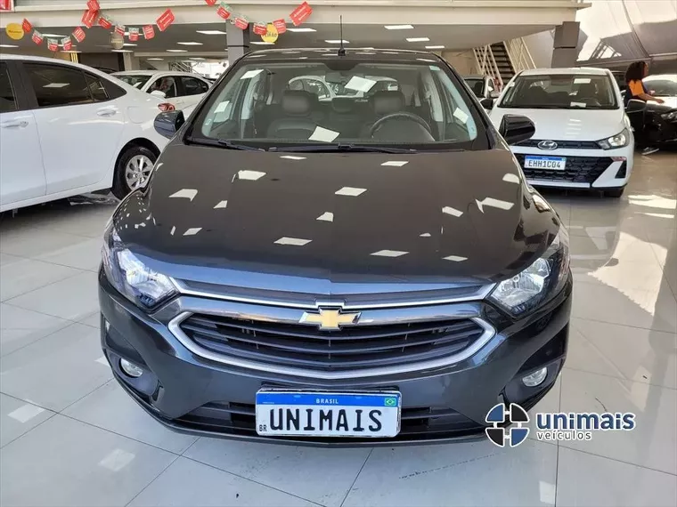 Chevrolet Onix Cinza 15