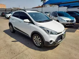 Hyundai HB20X