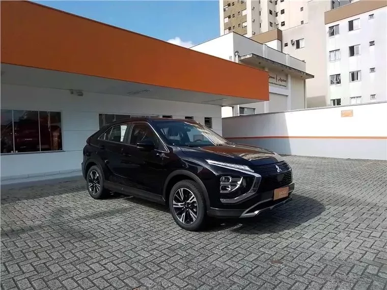 Mitsubishi Eclipse Cross Preto 3