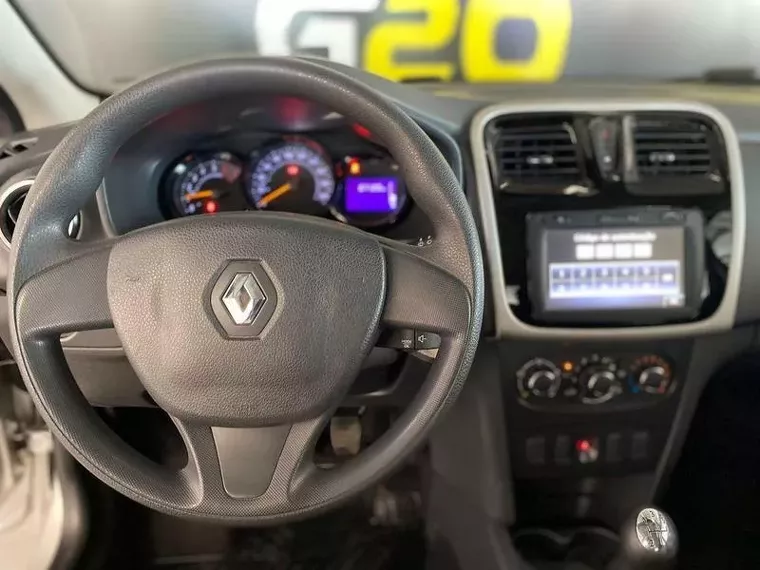 Renault Sandero Prata 3