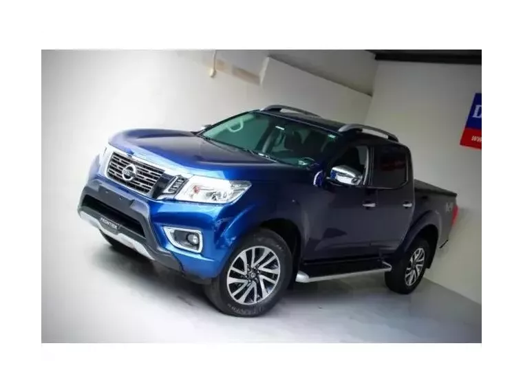 Nissan Frontier Azul 5