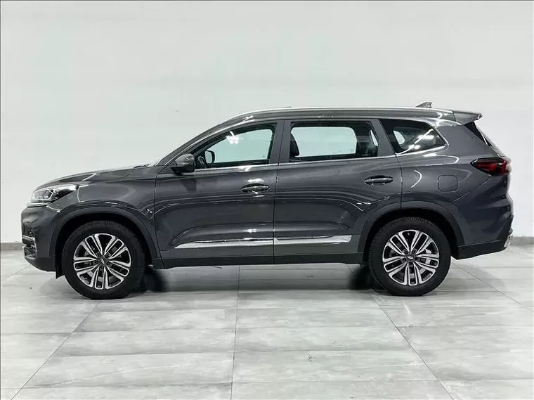 Chery Tiggo 8 Cinza 16