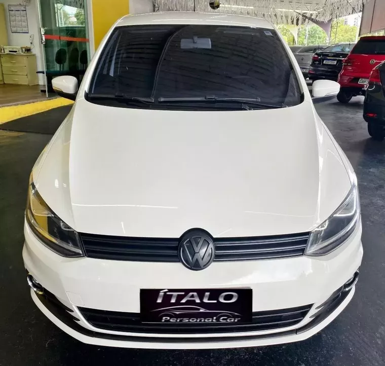 Volkswagen Fox Branco 1