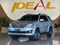 Toyota Hilux SW4