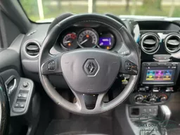 Renault Duster Oroch