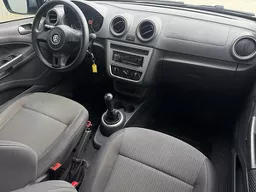 Volkswagen Voyage