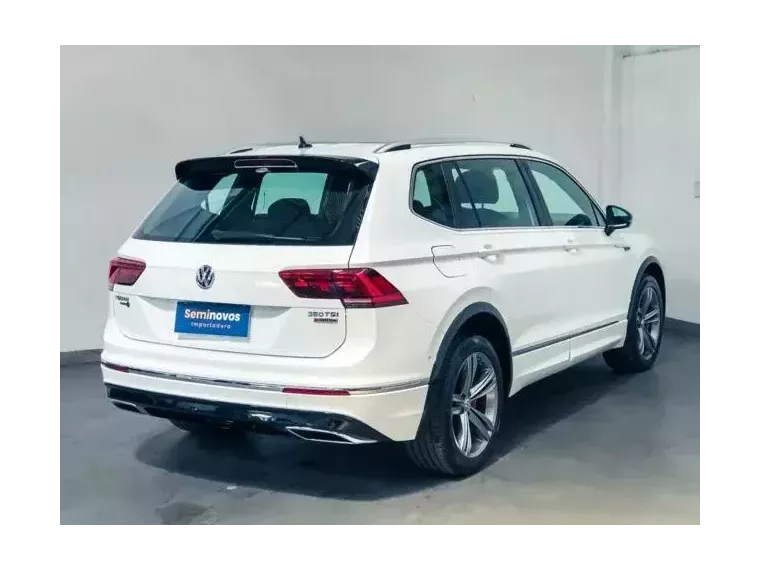 Volkswagen Tiguan Branco 10