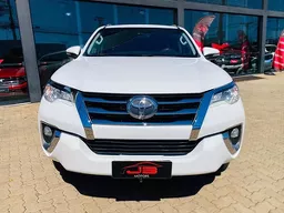 Toyota Hilux SW4