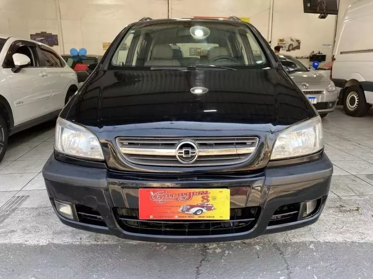 Chevrolet Zafira Preto 1