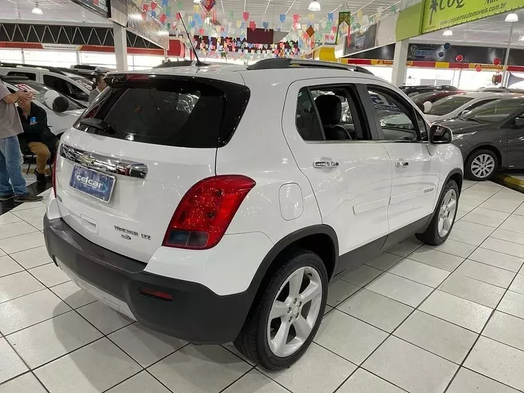 Chevrolet Tracker Branco 14