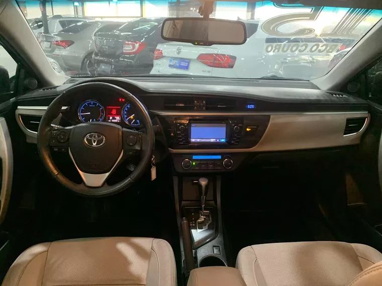 Toyota Corolla Cinza 9